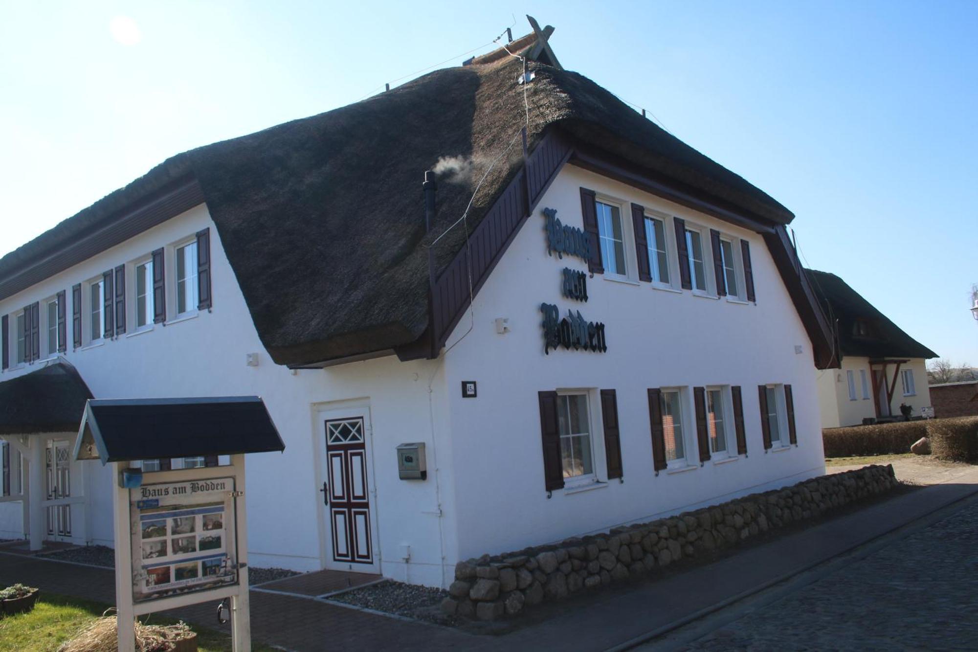 Apartamento Haus Am Bodden Groß Zicker Exterior foto